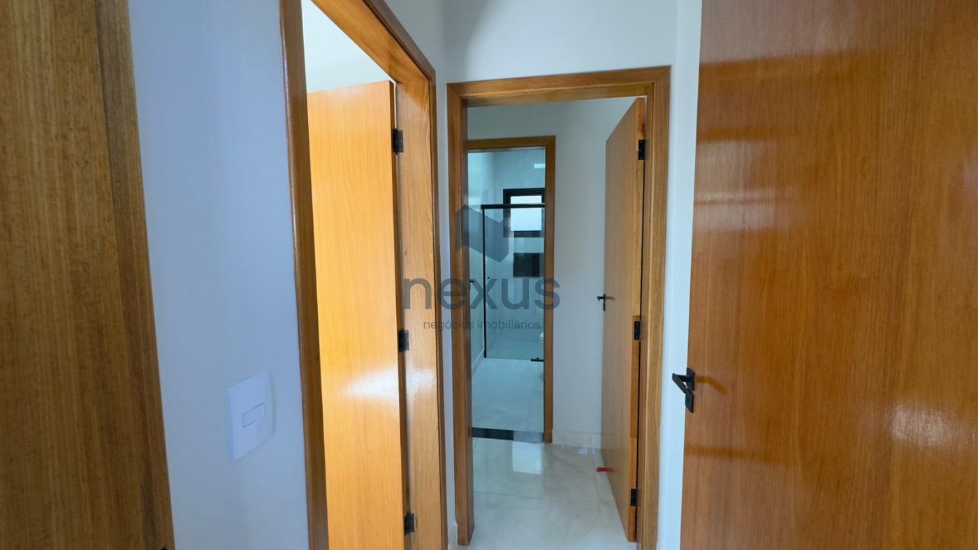Casa à venda com 3 quartos, 305m² - Foto 20