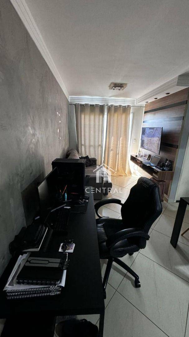 Apartamento à venda com 2 quartos, 52m² - Foto 9