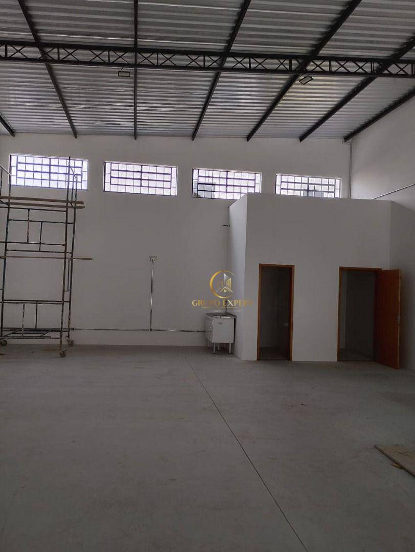Depósito-Galpão-Armazém para alugar, 190m² - Foto 5