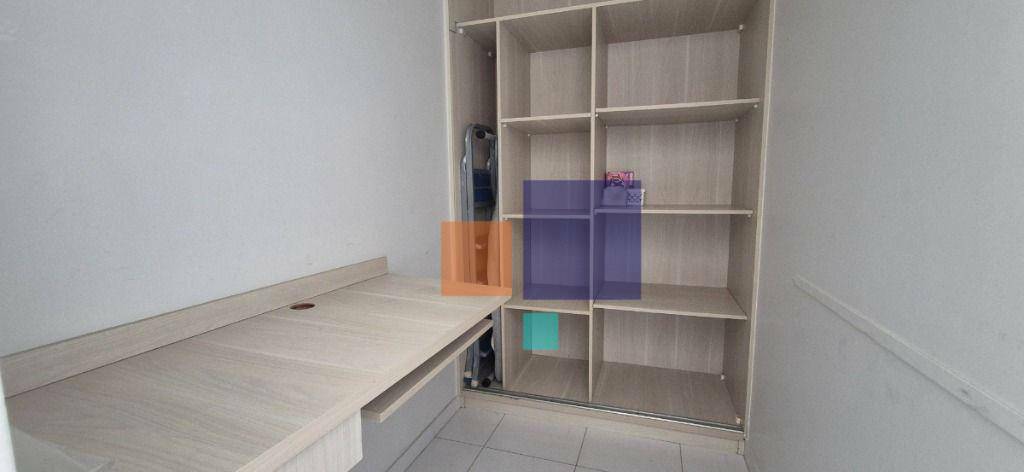 Apartamento para alugar com 3 quartos, 115m² - Foto 8