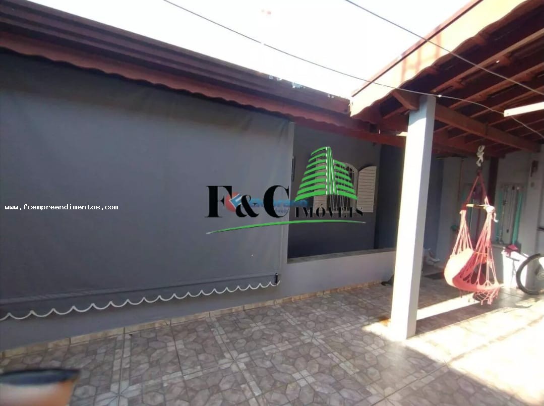 Casa à venda com 3 quartos, 200m² - Foto 12