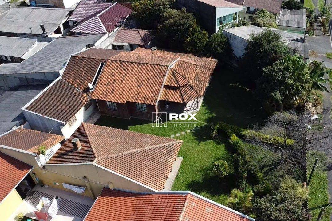 Casa à venda com 5 quartos, 257m² - Foto 6