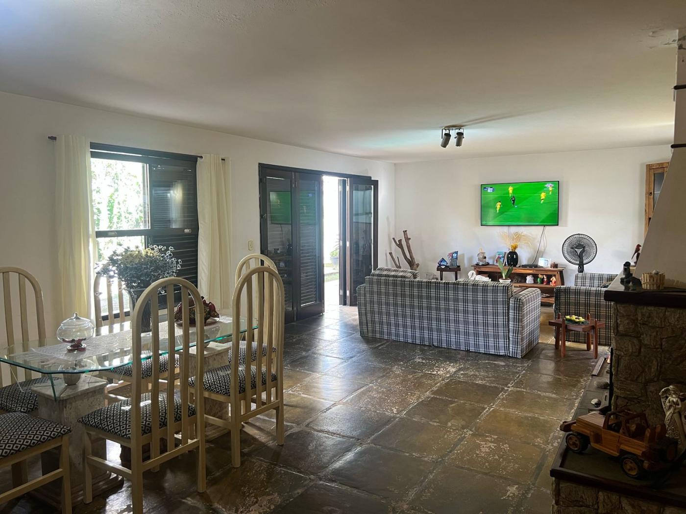 Casa à venda com 4 quartos, 181m² - Foto 8