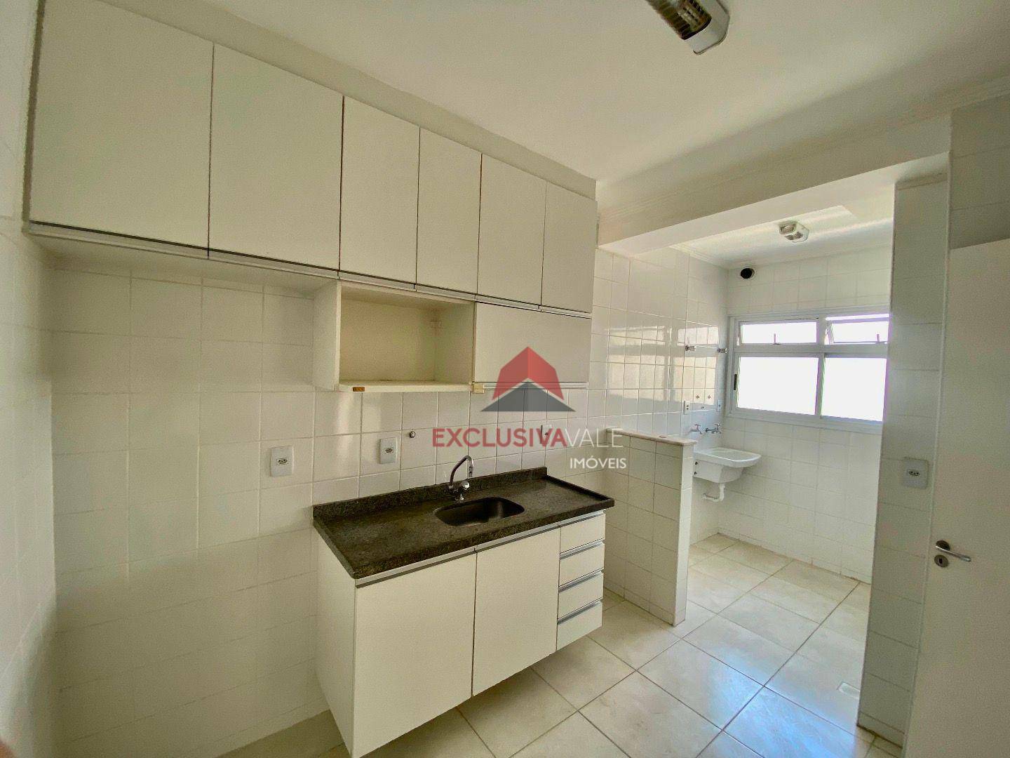Apartamento à venda com 3 quartos, 106m² - Foto 11