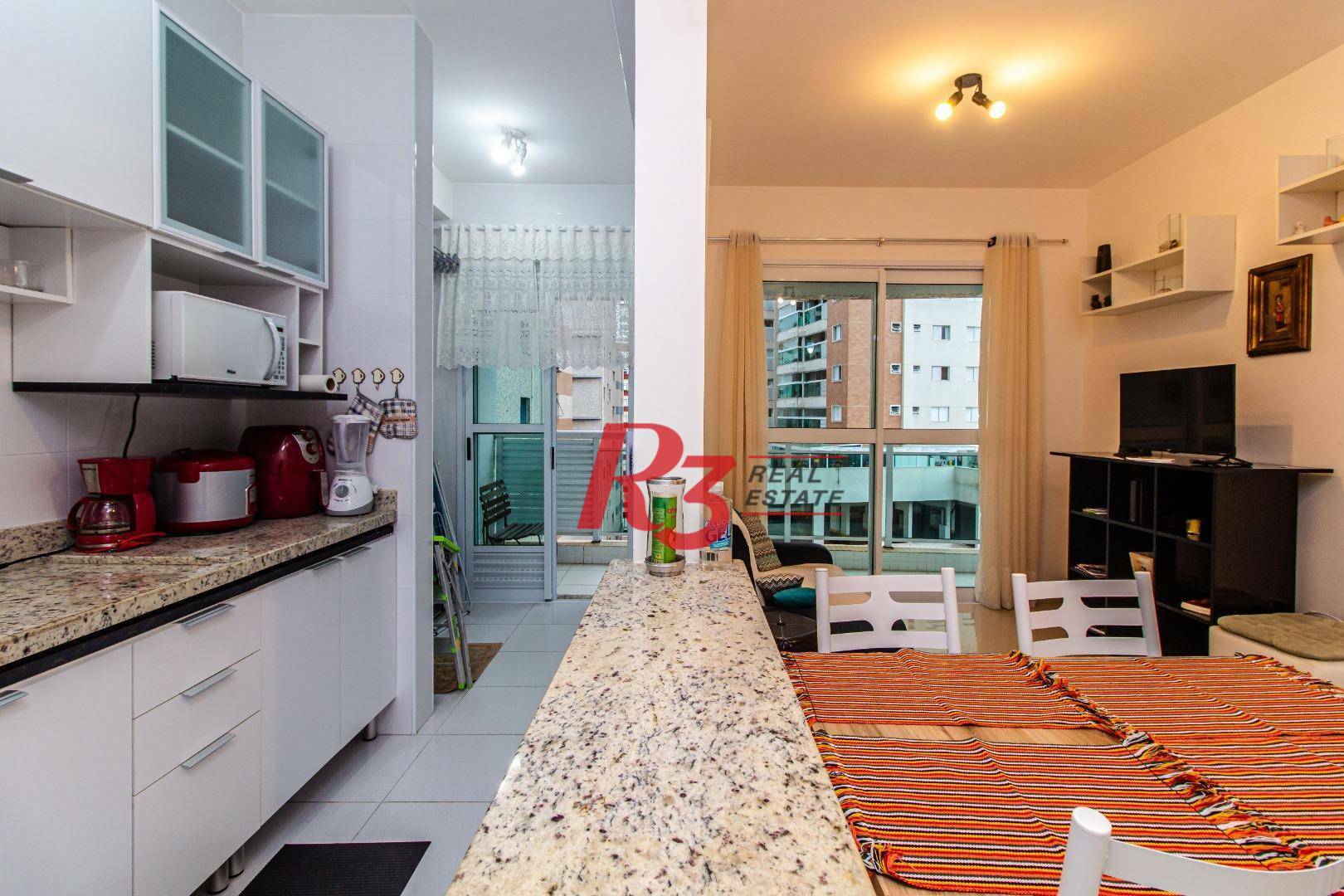 Apartamento para alugar com 1 quarto, 56m² - Foto 11