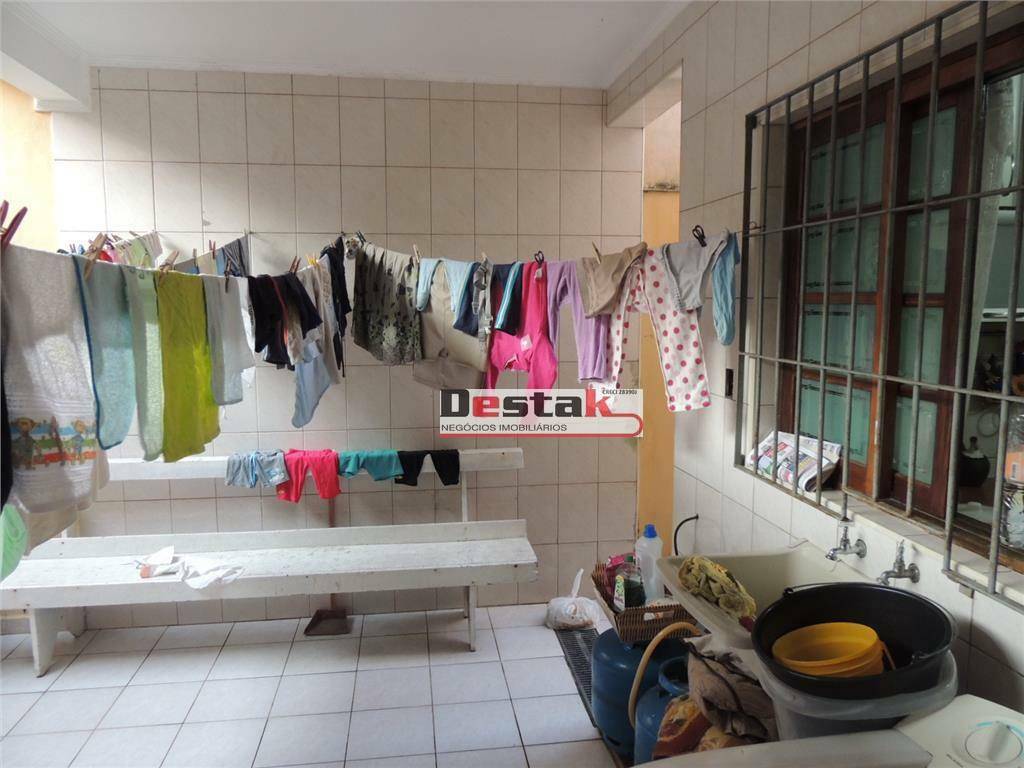 Sobrado à venda com 3 quartos, 300m² - Foto 61