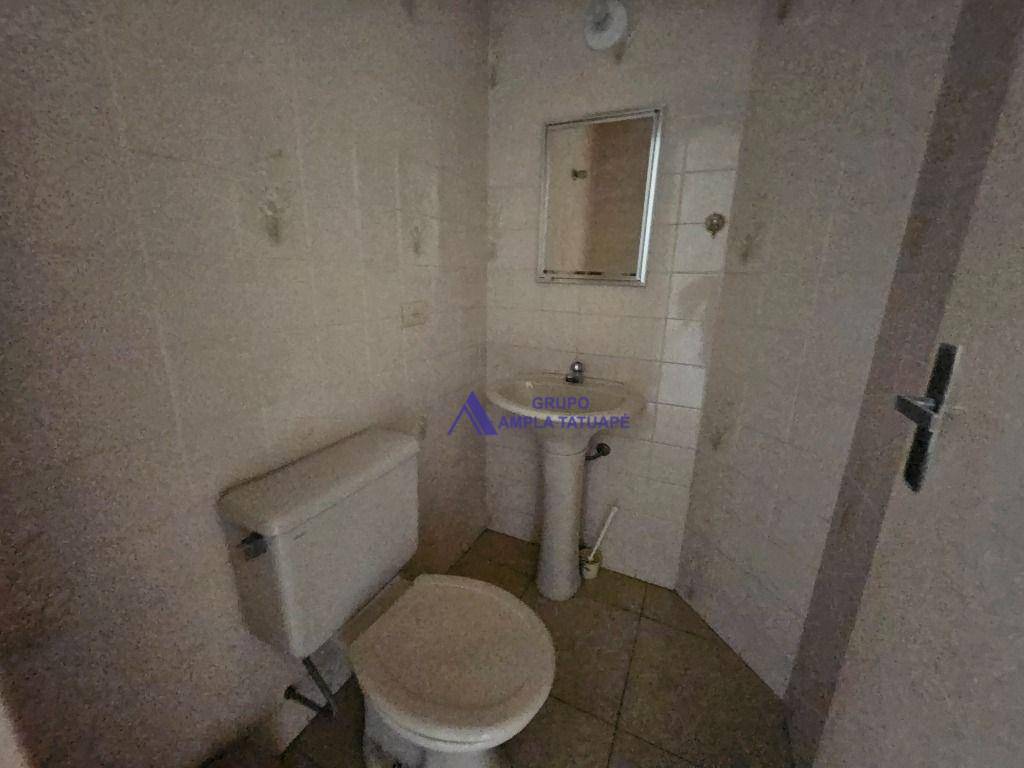 Apartamento para alugar com 2 quartos, 65m² - Foto 5