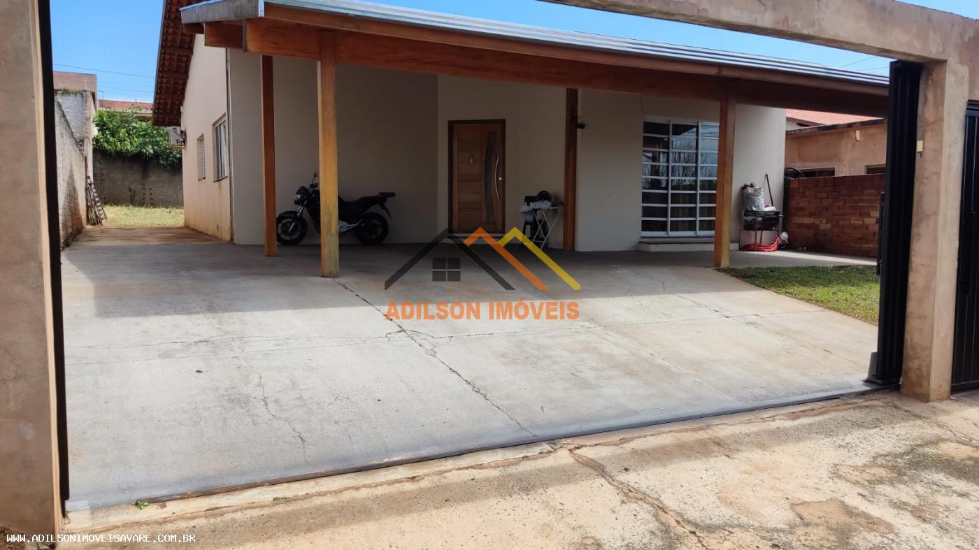 Casa à venda com 1 quarto, 149m² - Foto 1