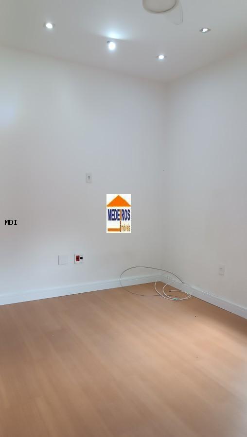 Casa para alugar com 2 quartos, 75m² - Foto 13