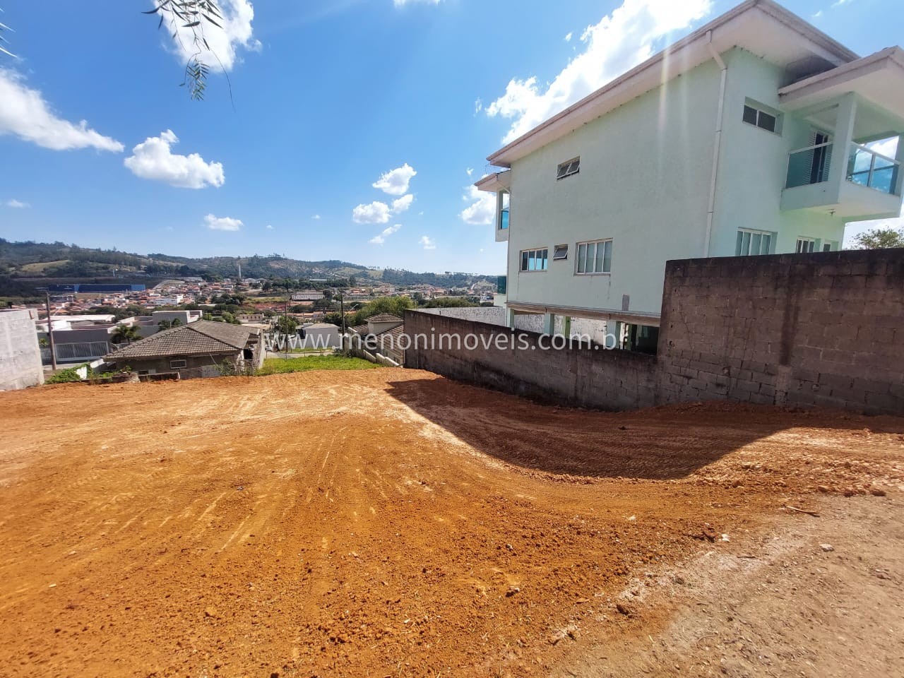 Terreno à venda, 250m² - Foto 1