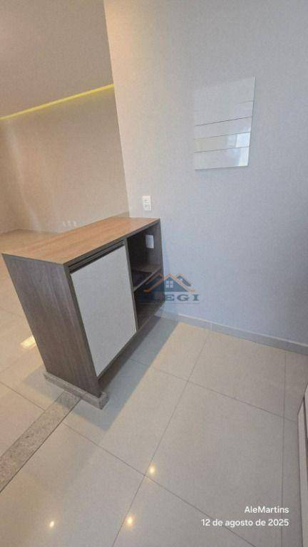 Apartamento para alugar com 2 quartos, 83m² - Foto 28