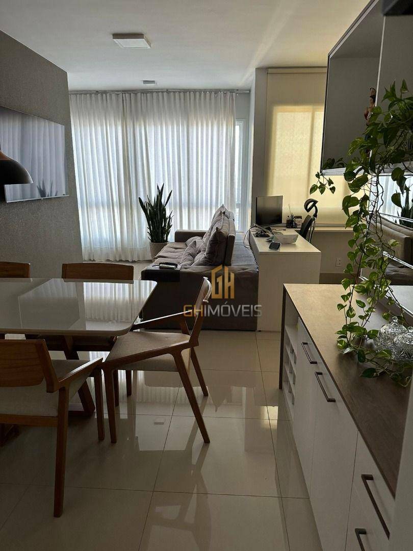 Apartamento à venda com 2 quartos, 75m² - Foto 12