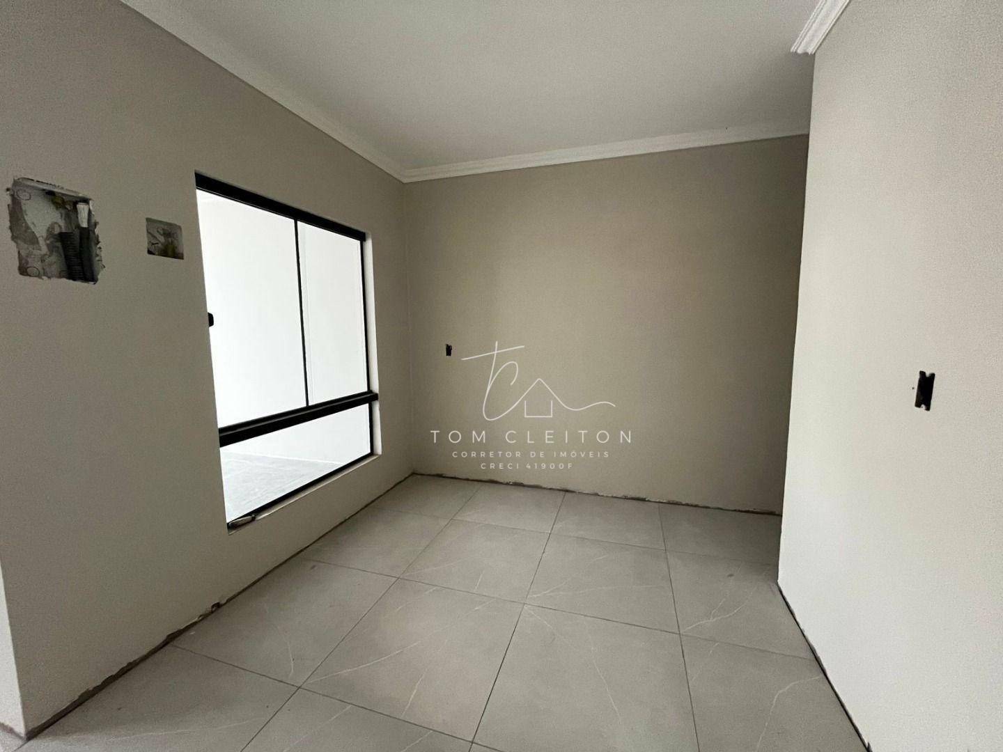 Casa à venda com 2 quartos, 80m² - Foto 5