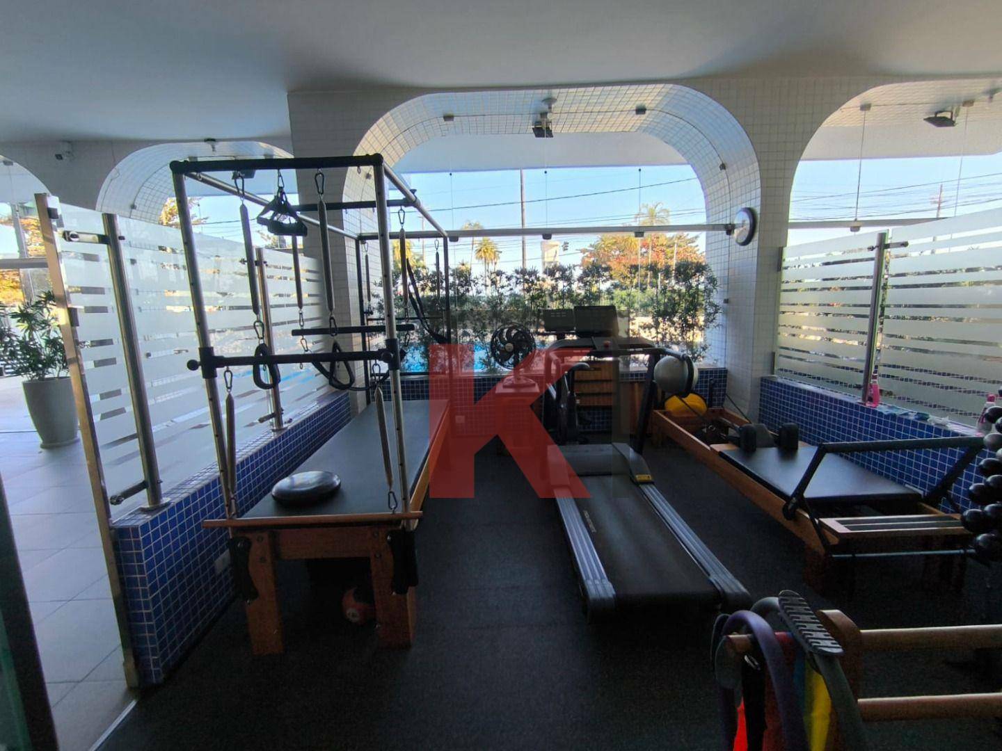 Apartamento à venda e aluguel com 3 quartos, 200m² - Foto 29