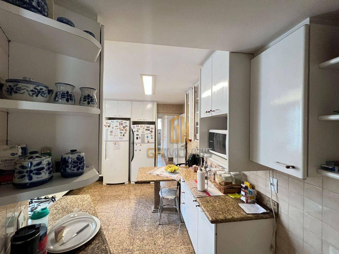 Apartamento à venda com 4 quartos, 218m² - Foto 24