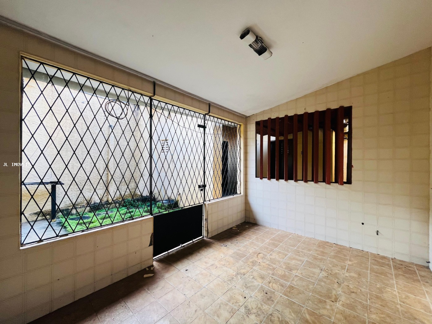 Loja-Salão para alugar com 4 quartos, 240m² - Foto 5