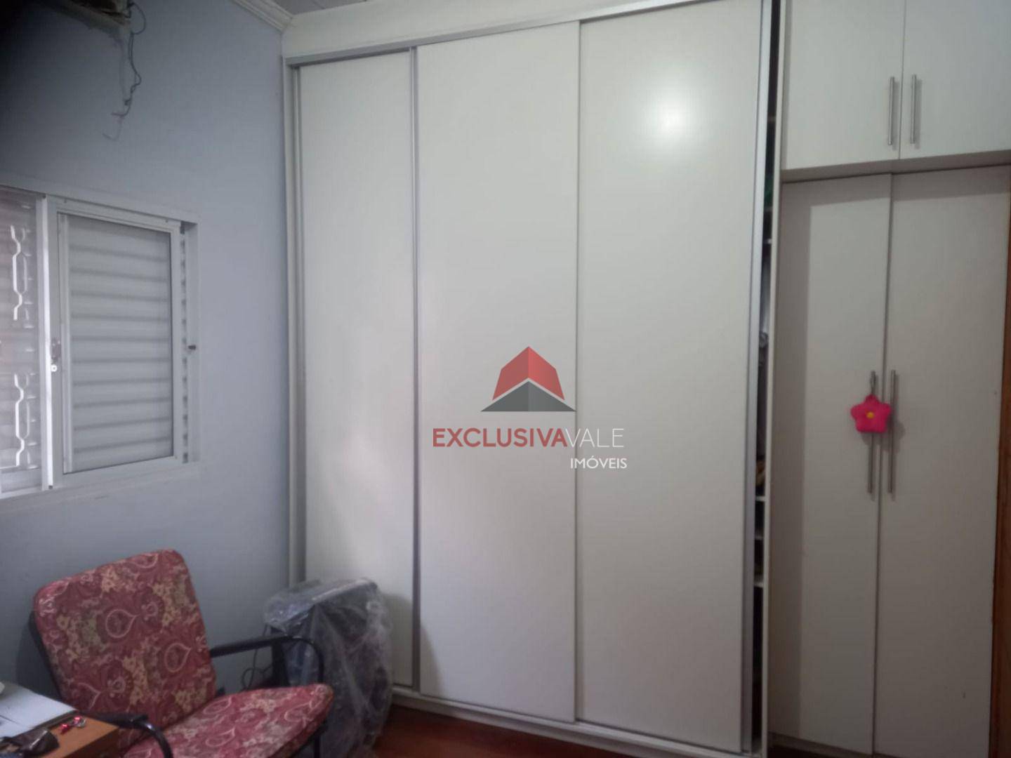 Casa à venda com 3 quartos, 203m² - Foto 22