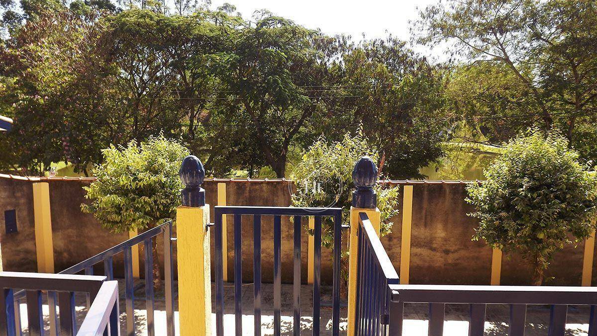 Chácara à venda com 3 quartos, 360m² - Foto 4