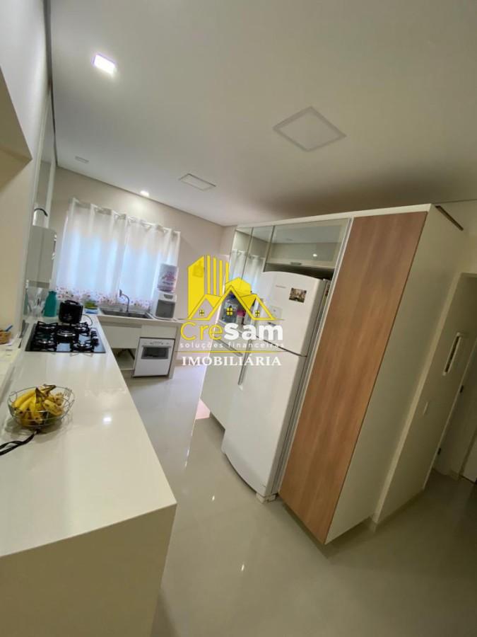 Casa à venda com 4 quartos, 200m² - Foto 6