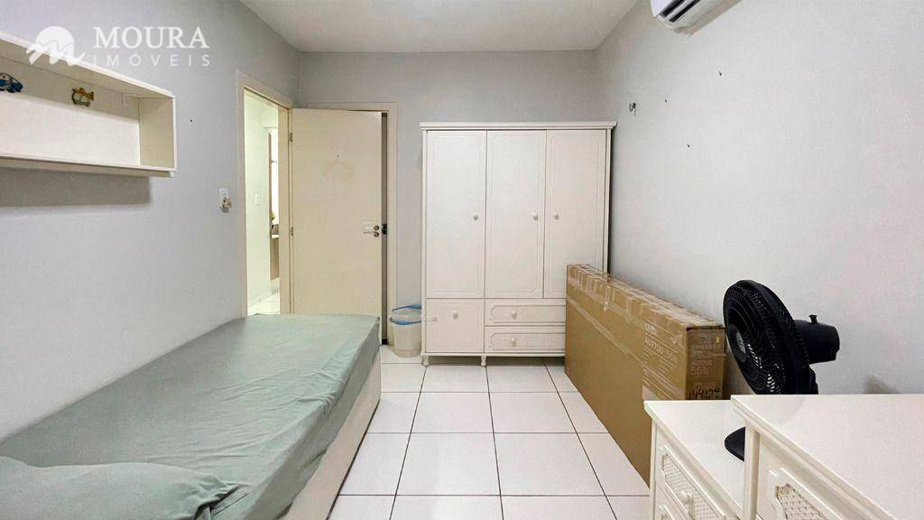 Apartamento à venda com 3 quartos, 167m² - Foto 11