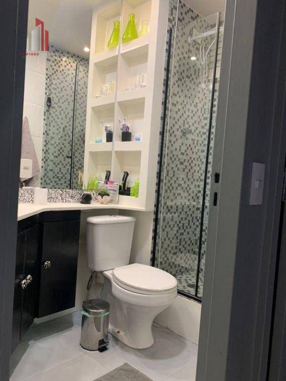 Apartamento à venda e aluguel com 2 quartos, 50m² - Foto 14