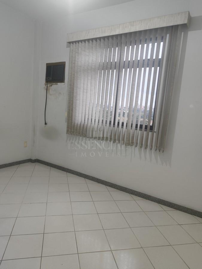 Apartamento à venda com 2 quartos, 67m² - Foto 14