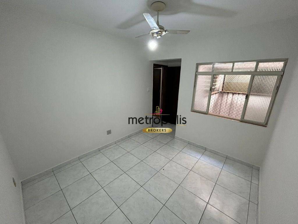 Apartamento para alugar com 2 quartos, 75m² - Foto 19