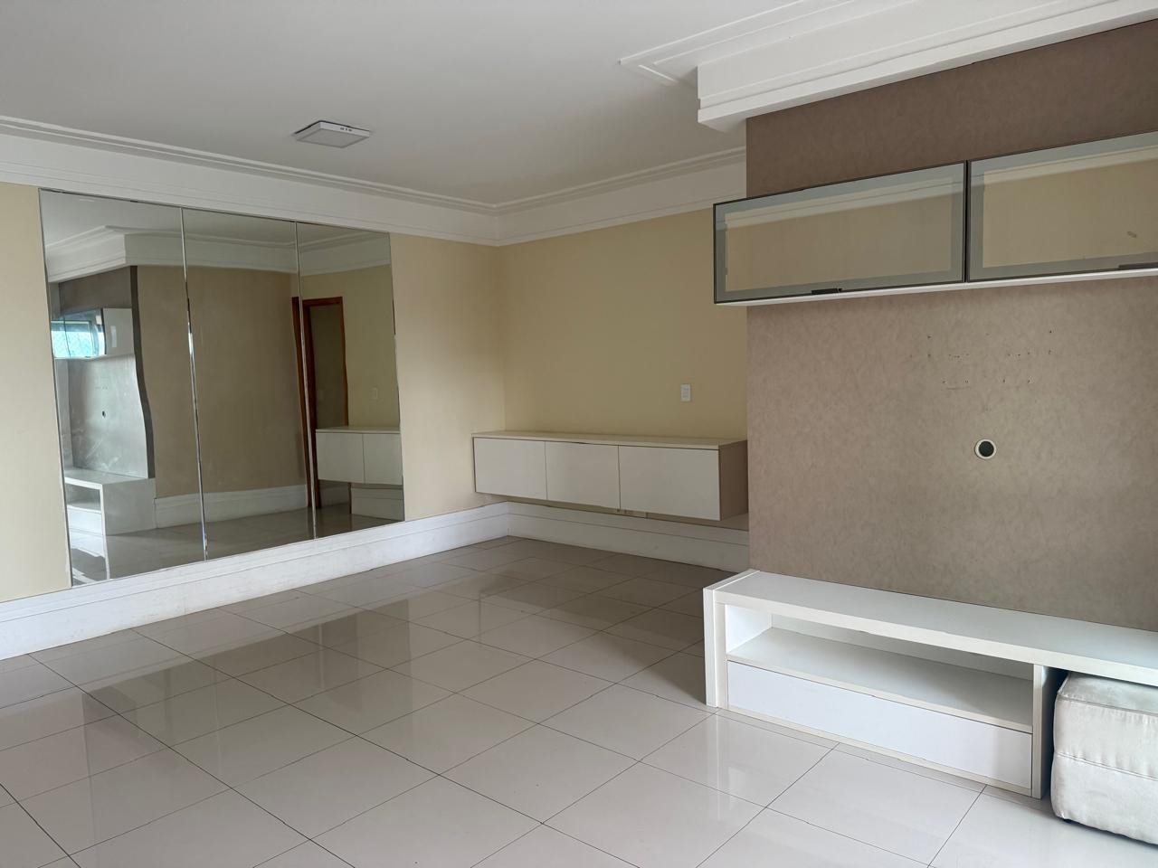 Apartamento à venda com 3 quartos, 102m² - Foto 4
