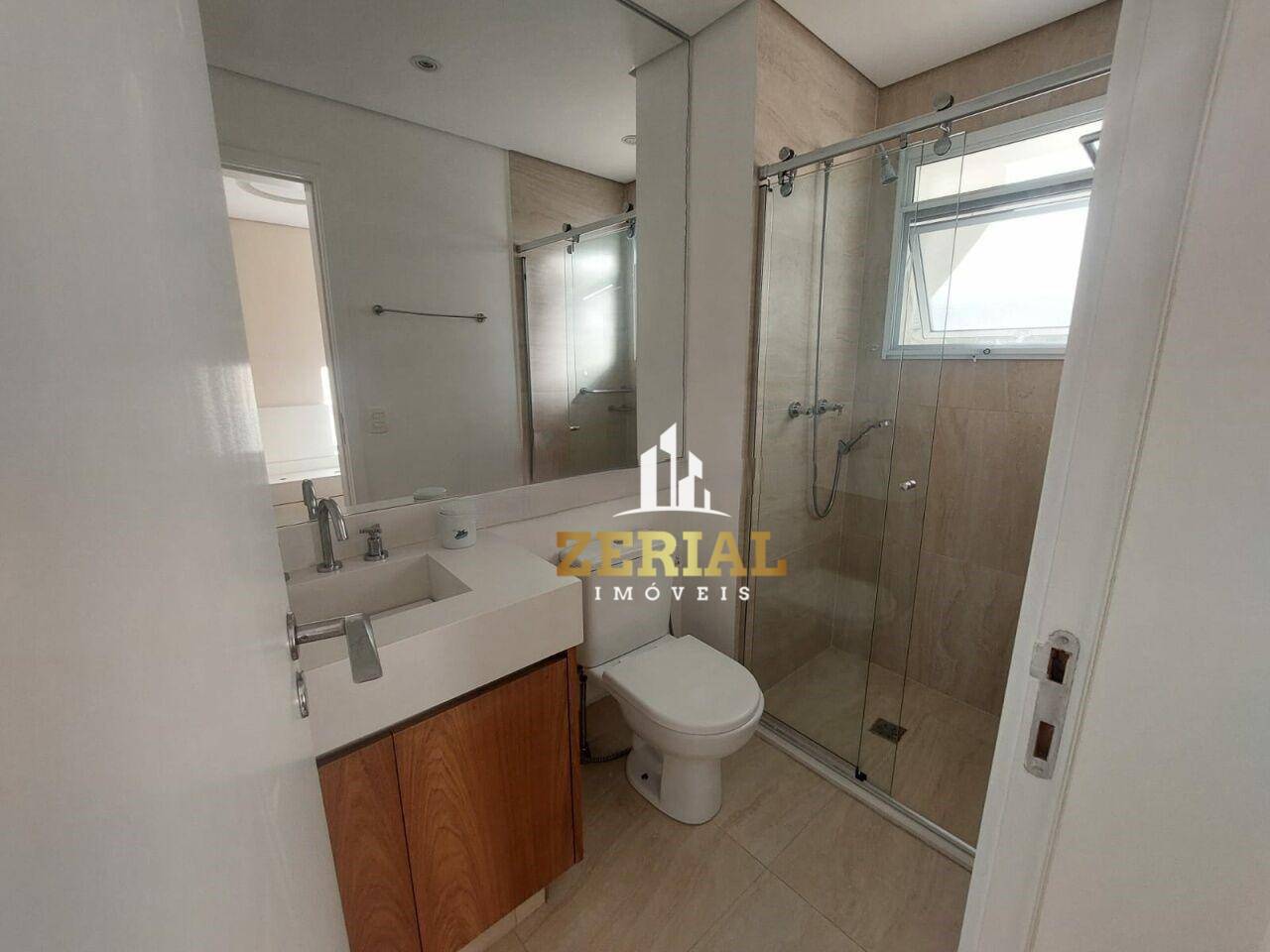 Apartamento para alugar com 3 quartos, 135m² - Foto 35