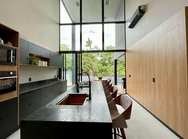 Casa de Condomínio à venda com 4 quartos, 329m² - Foto 8