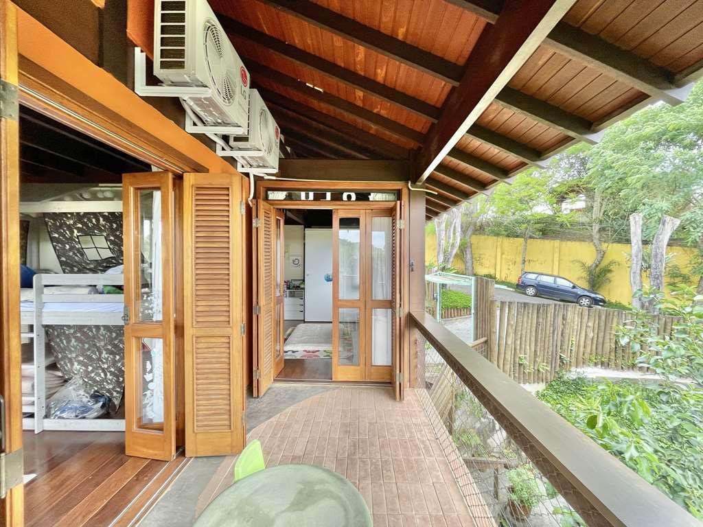 Sobrado à venda com 3 quartos, 282m² - Foto 29
