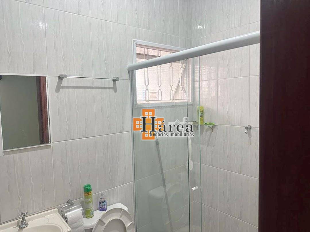 Casa à venda com 2 quartos, 92m² - Foto 9