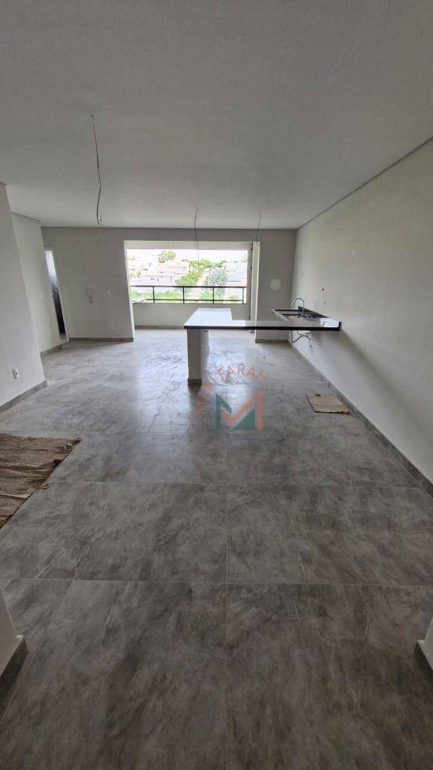 Apartamento à venda com 3 quartos, 188m² - Foto 19