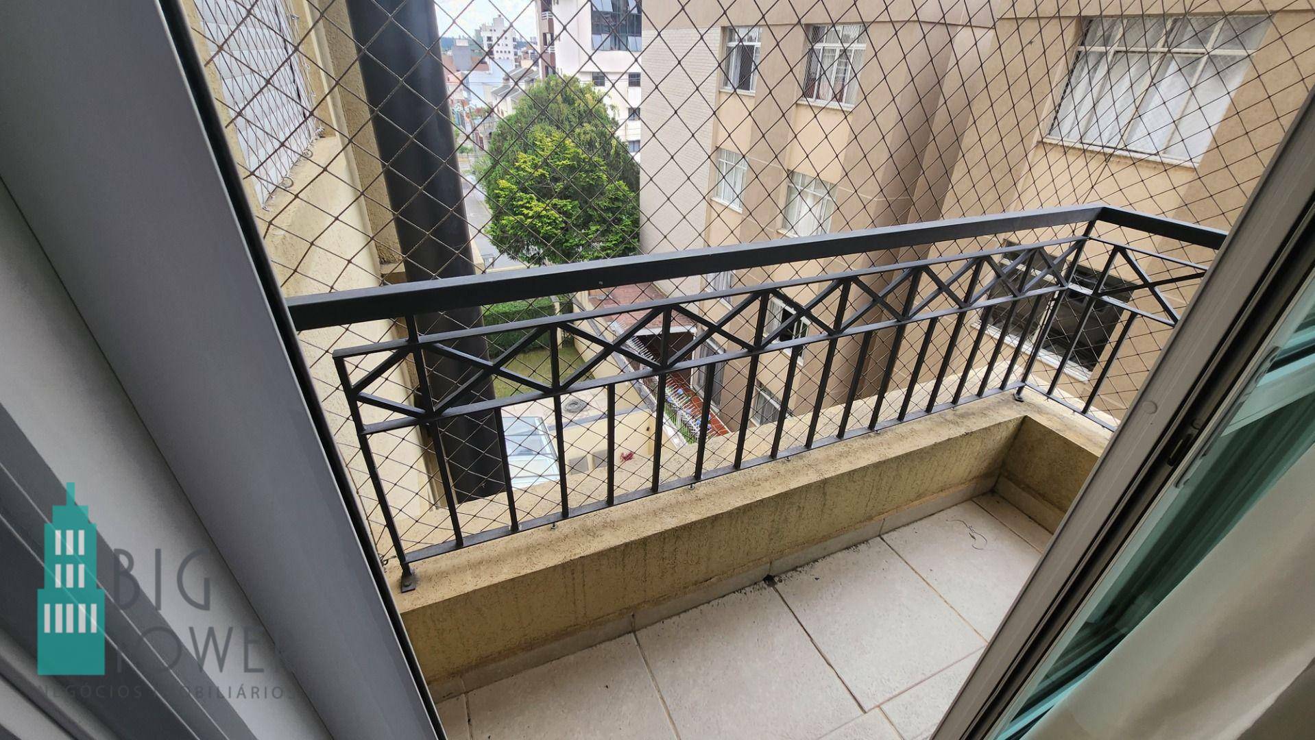 Apartamento para alugar com 3 quartos, 84m² - Foto 10