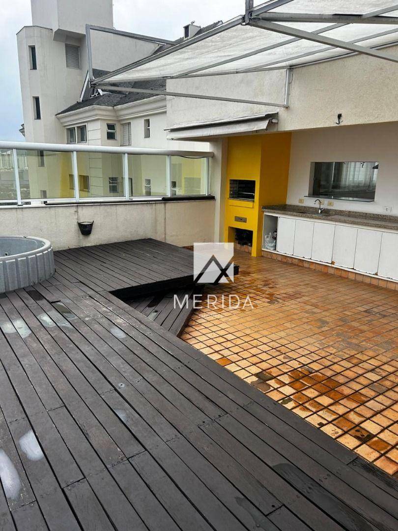 Cobertura à venda e aluguel com 3 quartos, 250m² - Foto 2