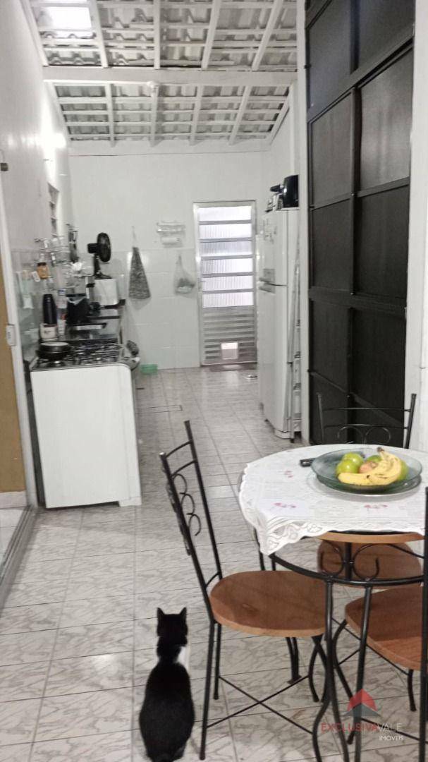 Casa à venda com 3 quartos, 150m² - Foto 18