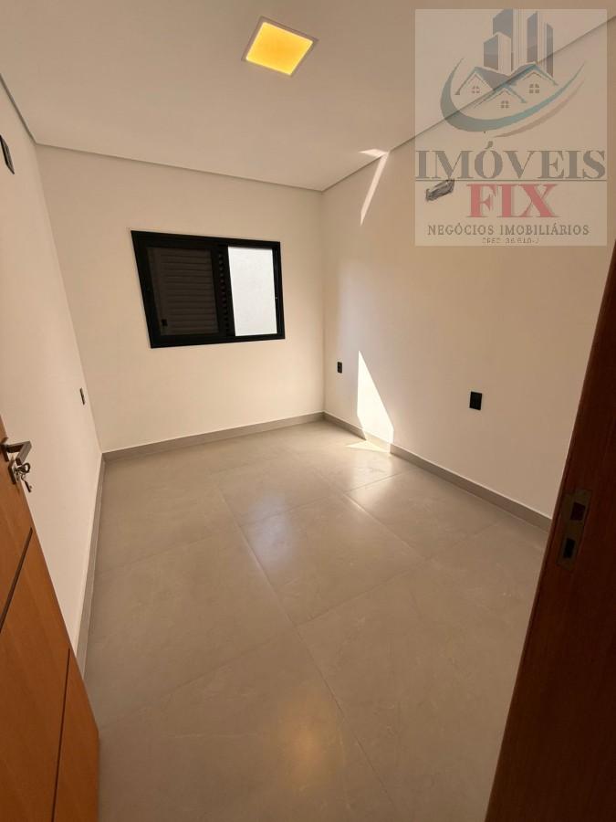 Casa à venda com 3 quartos, 125m² - Foto 9