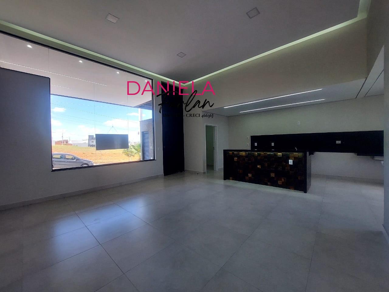 Casa de Condomínio à venda com 3 quartos, 140m² - Foto 2