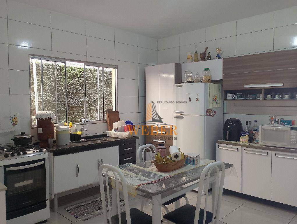 Casa à venda com 3 quartos, 125m² - Foto 10