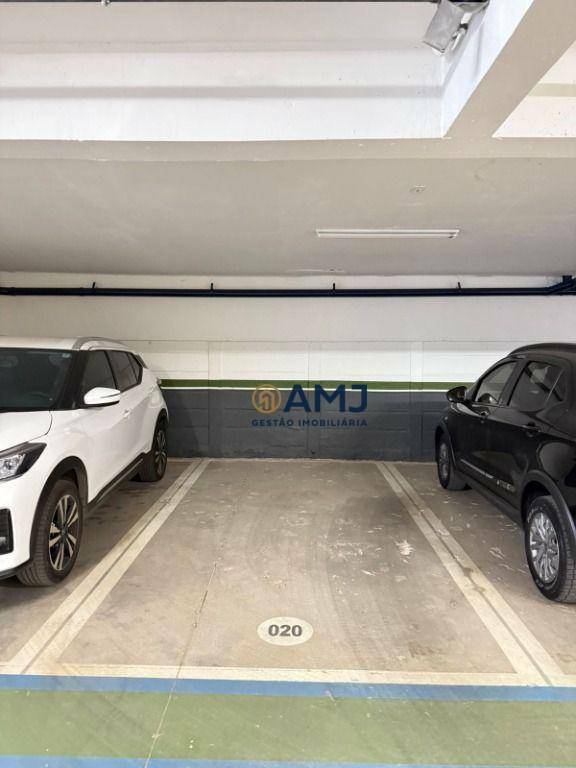 Apartamento à venda com 2 quartos, 65m² - Foto 32