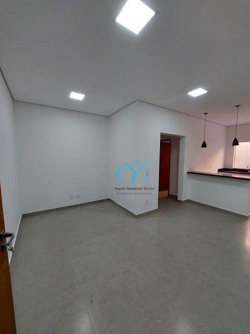 Apartamento para alugar com 2 quartos, 60m² - Foto 8