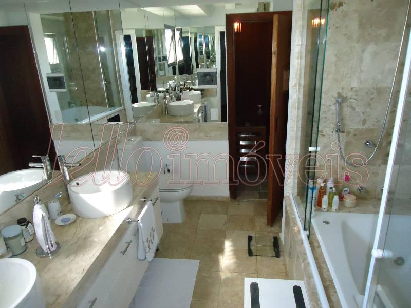 Apartamento para alugar com 3 quartos, 220m² - Foto 16