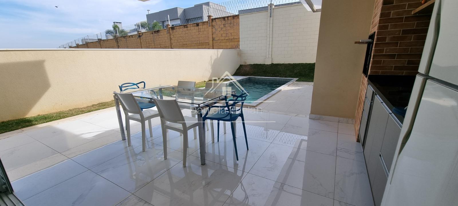 Casa de Condomínio à venda com 4 quartos, 280m² - Foto 2