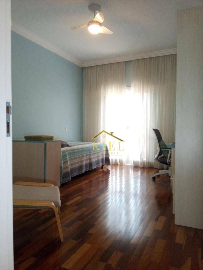 Casa para alugar com 4 quartos, 489m² - Foto 73
