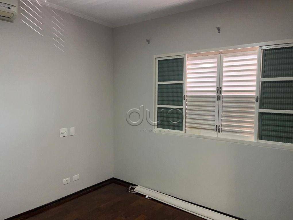 Casa à venda com 4 quartos, 200m² - Foto 47