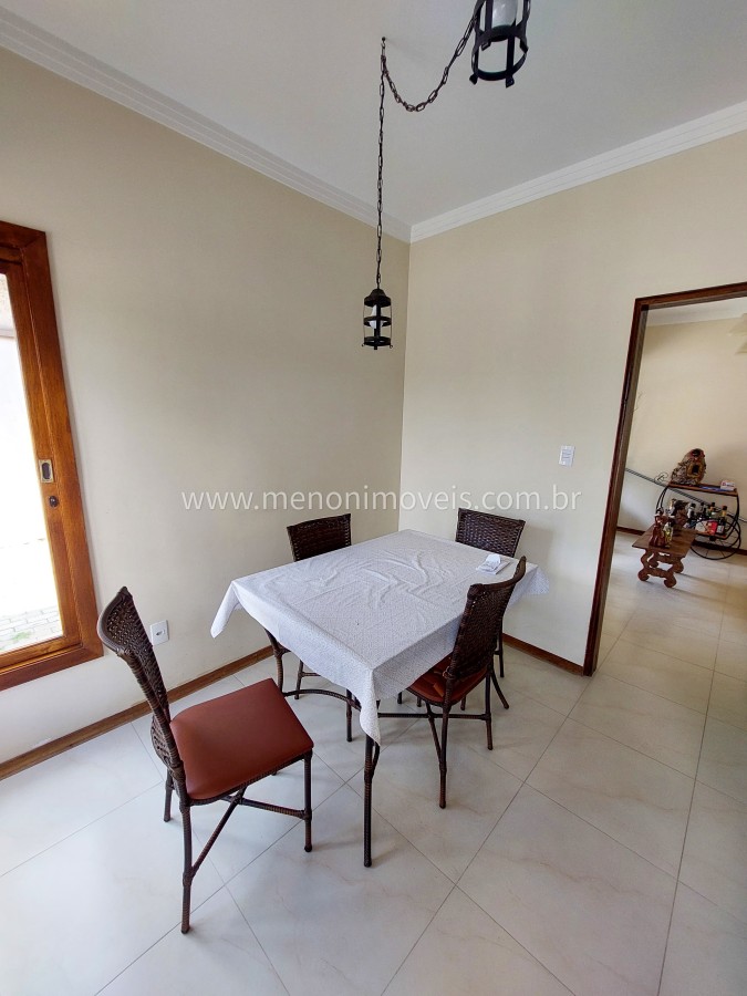 Casa à venda com 2 quartos, 500m² - Foto 5
