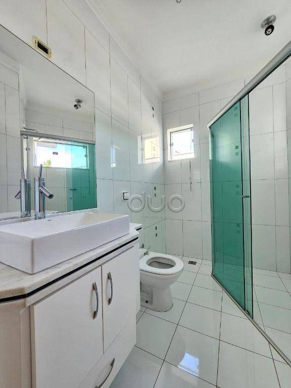 Casa de Condomínio para alugar com 3 quartos, 340m² - Foto 37