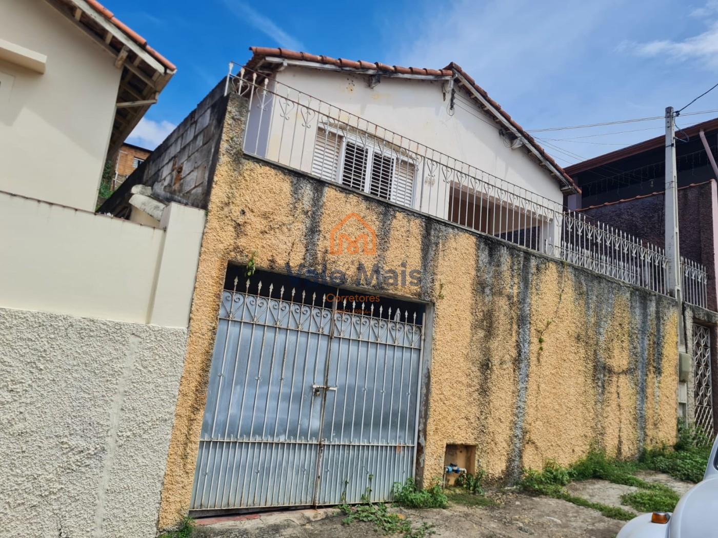 Casa para alugar com 4 quartos, 300m² - Foto 2