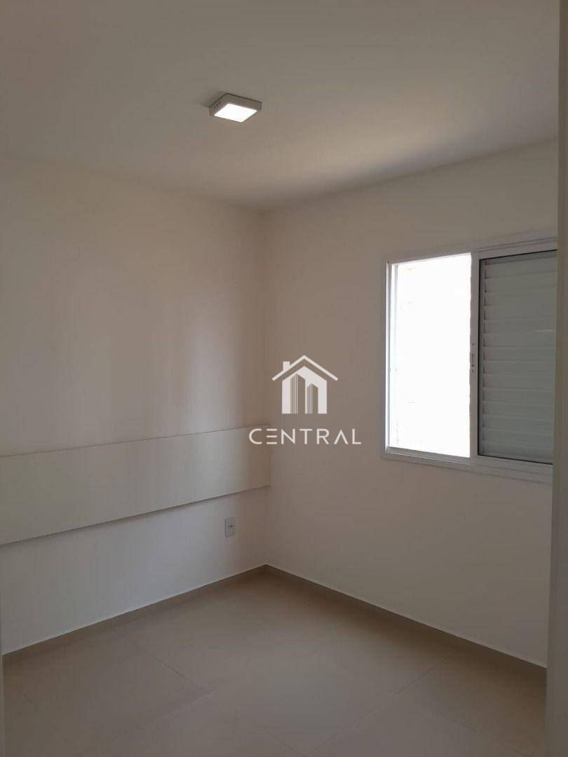 Apartamento para alugar com 2 quartos, 49m² - Foto 4