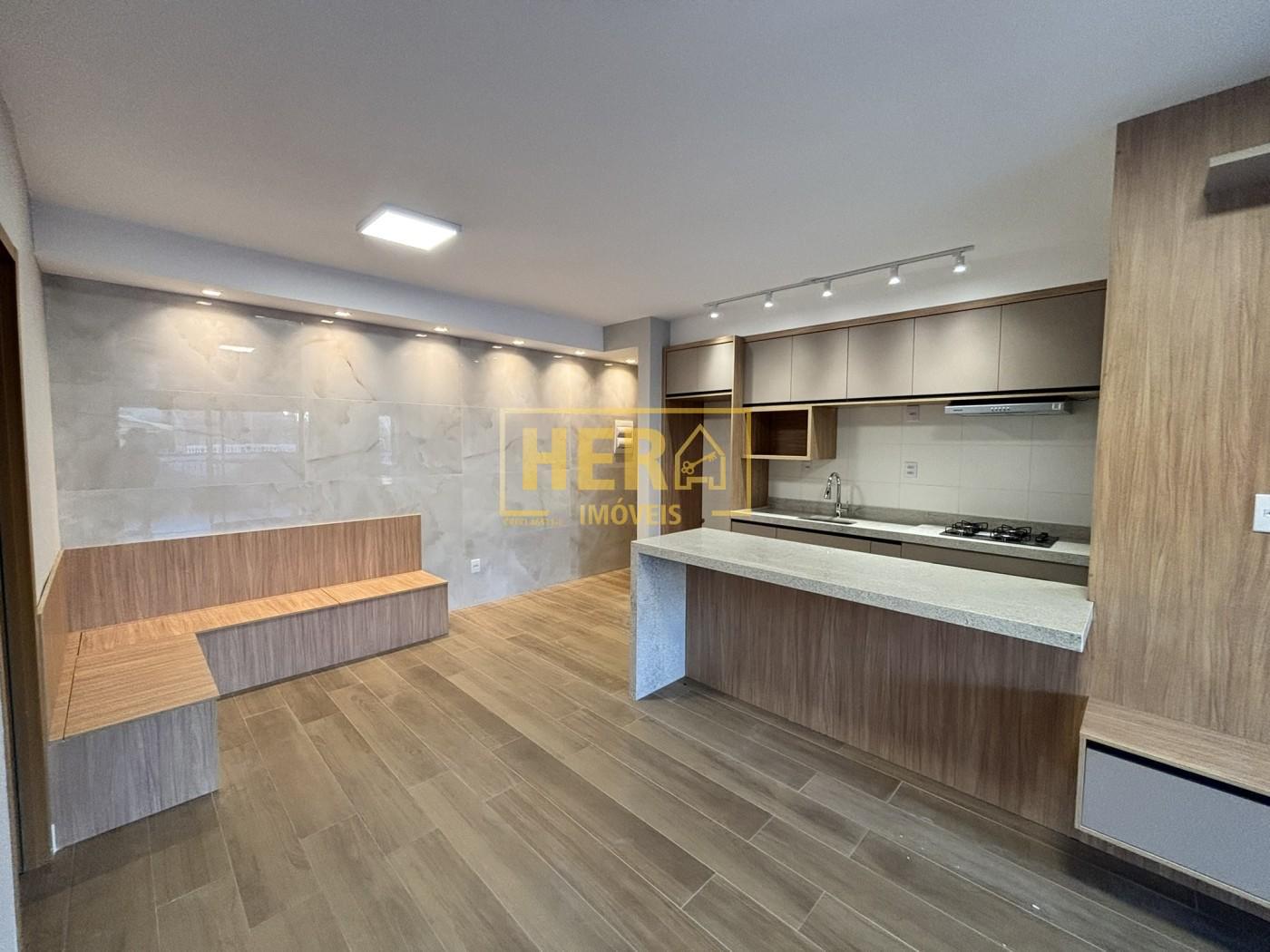 Apartamento à venda com 3 quartos, 90m² - Foto 1